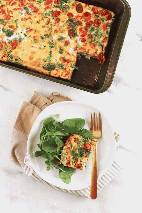 14. Frittata de salmón ahumado y eneldo