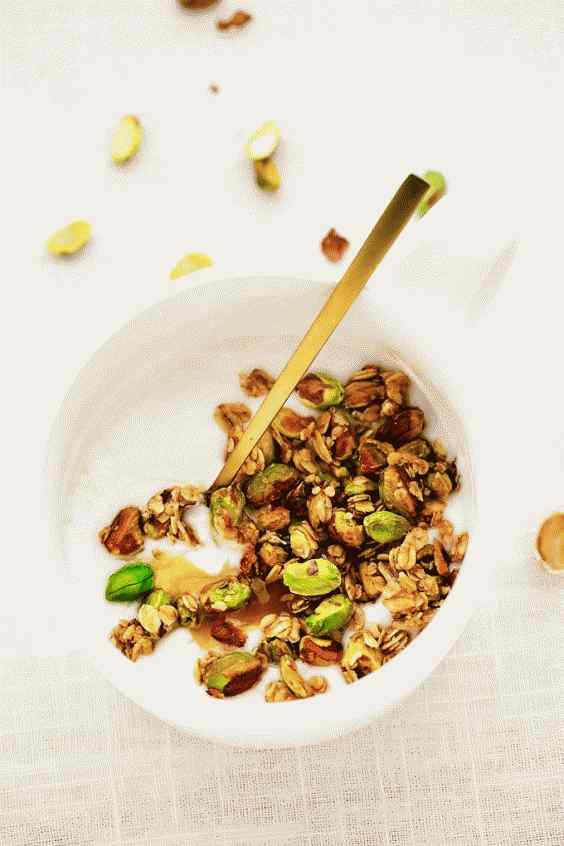 2. Granola de pistacho vegano fácil
