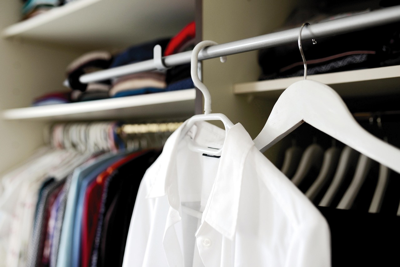 Moda Sostenible Verano 2026: Mercados Vintage y Marcas Eco que Arrasan en España